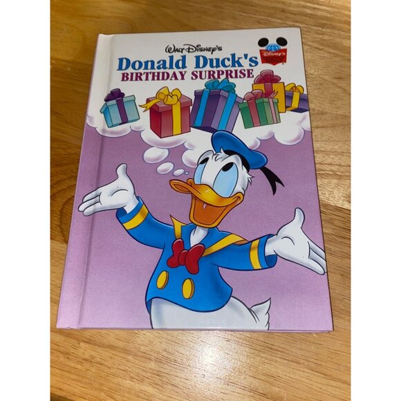 Lot of 3 Disney Hardcover Books: Donald Duck, Lion King, & 101 Dalmatians - Picture 10 of 12